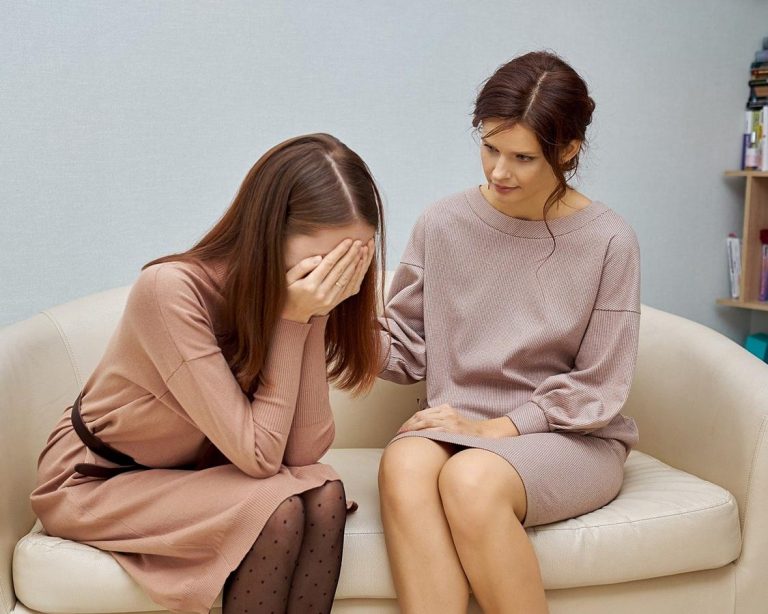 Psycholog terapeuta w warszawie – czym różni się od psychoterapeuty?